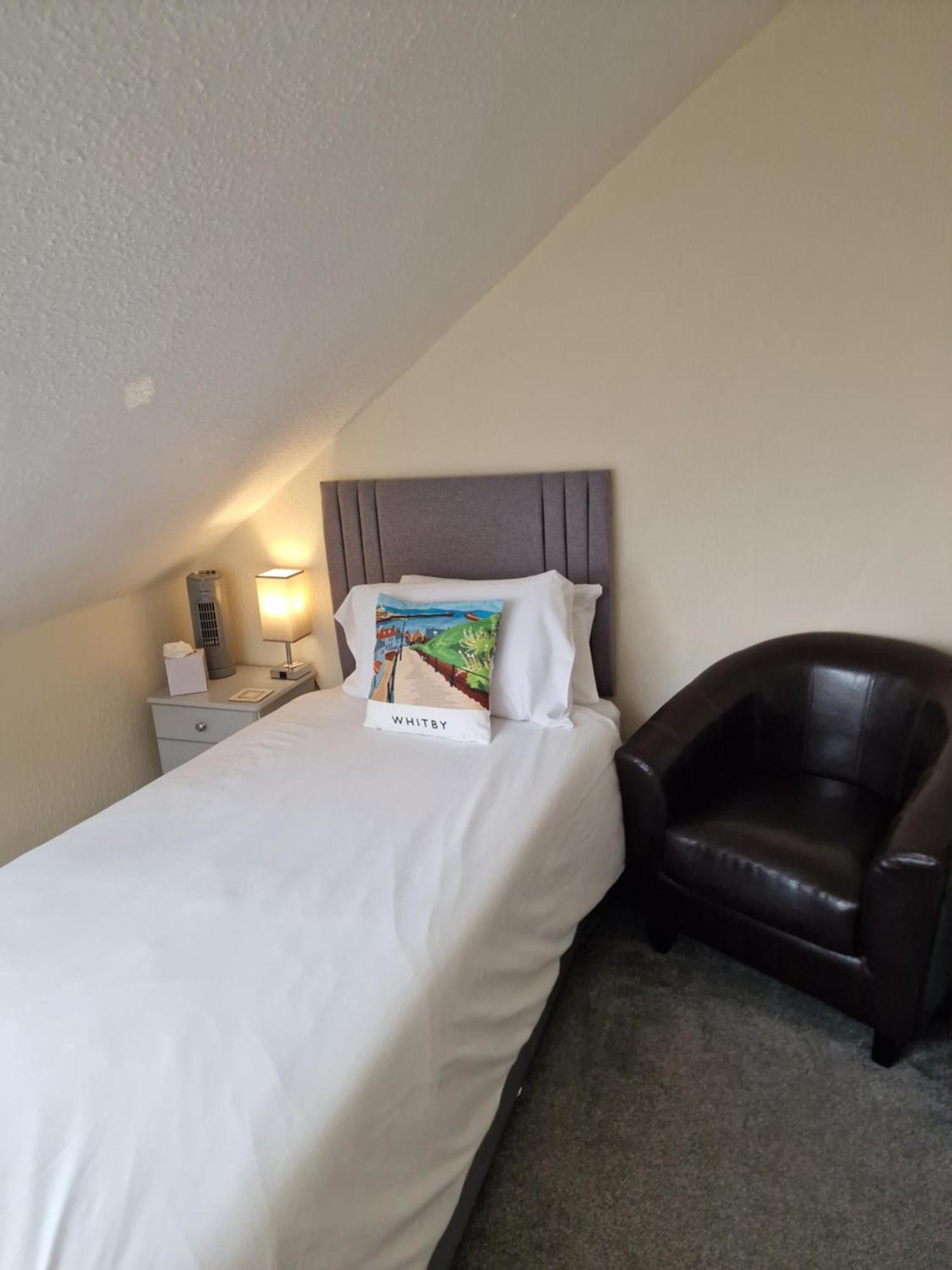 Hotel The Europa Whitby Habitación foto